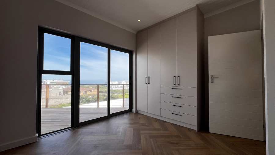 3 Bedroom Property for Sale in Yzerfontein Western Cape